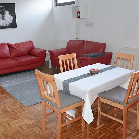 Apartma Vidmar * Sencur