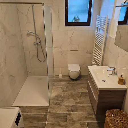 Apartma Vidmar *